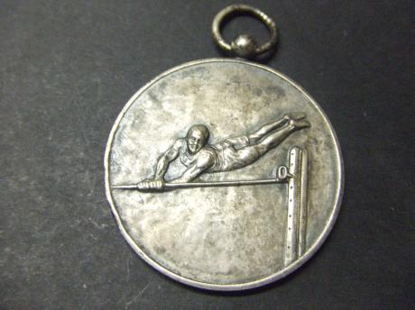 Turnen zwaaien aan de rekstok 2e prijs 1934